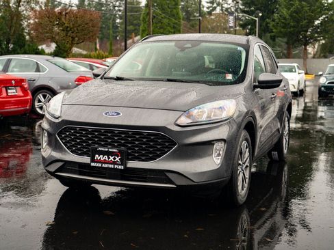 Used 2021 Ford Escape SEL image 2