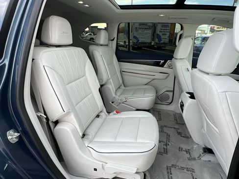 New 2026 Buick Enclave Avenir w/ Super Cruise Package image 28