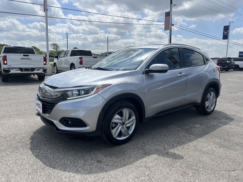 Used 2019 Honda HR-V EX image 7