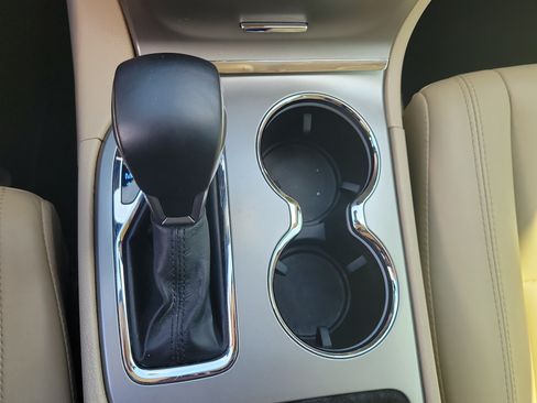 Used 2020 Jeep Grand Cherokee Limited RWD image 26