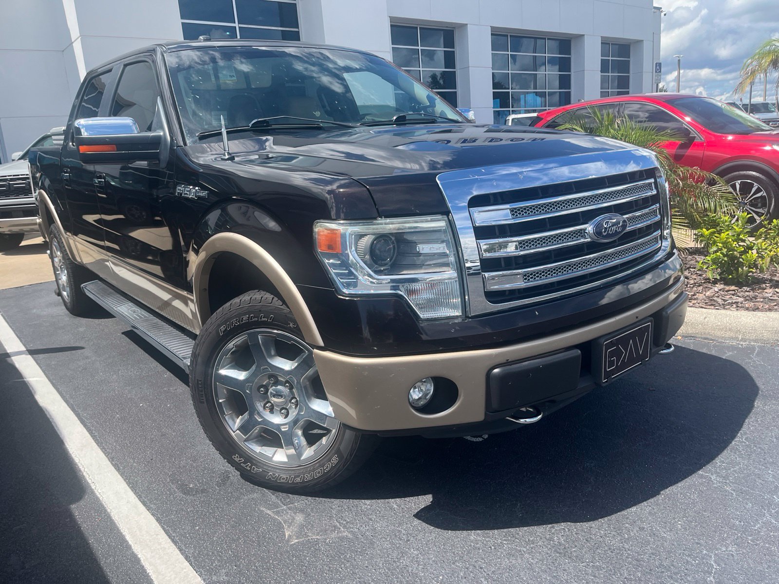Used 2014 Ford F150 Lariat w/ Lariat Chrome Package AWD/4WD image 1