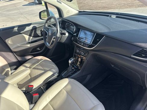 Used 2017 Buick Encore Essence w/ Experience Buick Package FWD image 31