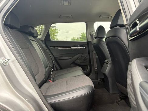 Used 2021 Kia Seltos S FWD image 7