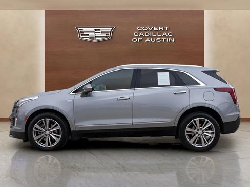Certified 2024 Cadillac XT5 Premium Luxury AWD/4WD image 2