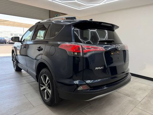 Used 2017 Toyota RAV4 XLE w/ Carpet Mat Package FWD image 5
