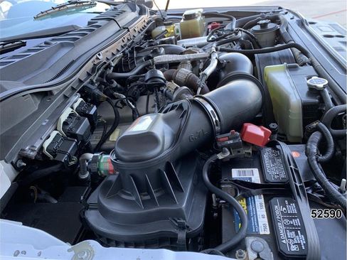 Used 2019 Ford F550 2WD Regular Cab Super Duty image 17