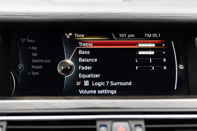 Used 2014 BMW 750i RWD image 95