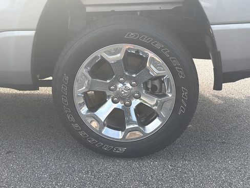 Used 2023 RAM 1500 Big Horn RWD image 21