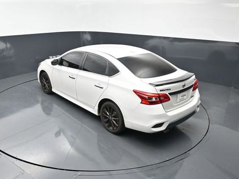 Used 2018 Nissan Sentra SR w/ SR Midnight Edition Package FWD image 15