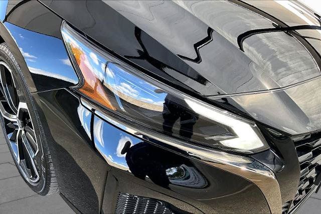Certified 2025 Nissan Altima 2.5 SR w/ SR Premium Package FWD image 28