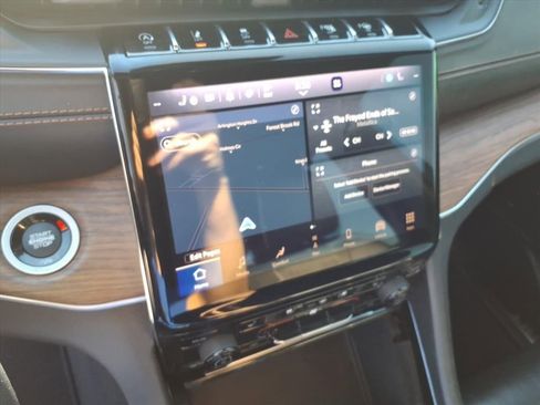 Used 2021 Jeep Grand Cherokee L Summit w/ Advanced Protech Group IV image 22