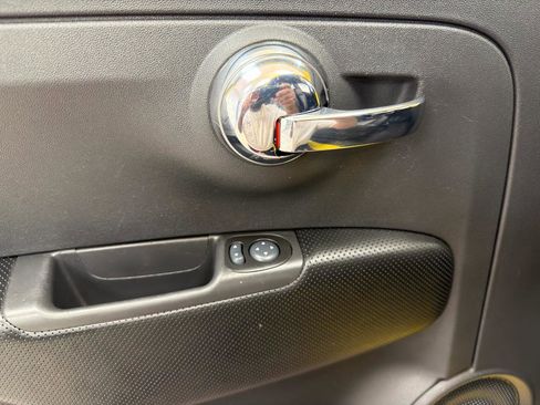 Used 2013 FIAT 500 Sport image 15