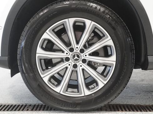 Used 2026 Mercedes-Benz GLC 300 4MATIC image 8