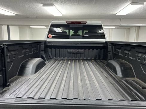 New 2025 GMC Sierra 2500 Denali w/ Denali Reserve Package AWD/4WD image 27
