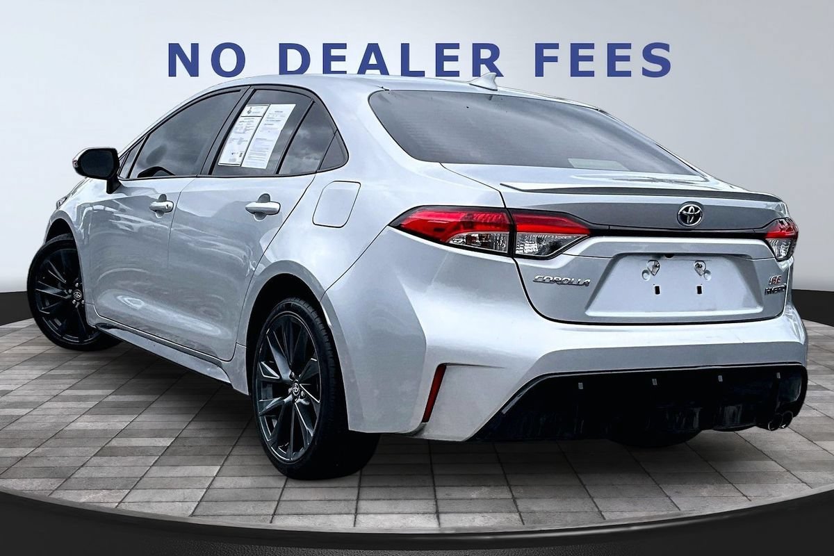 Used 2024 Toyota Corolla SE FWD image 4