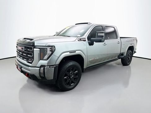 Used 2024 GMC Sierra 2500 AT4 w/ AT4 Premium Plus Package AWD/4WD image 4