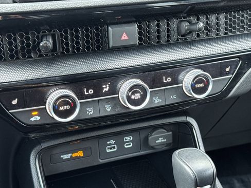 Used 2024 Honda CR-V Sport Touring image 19