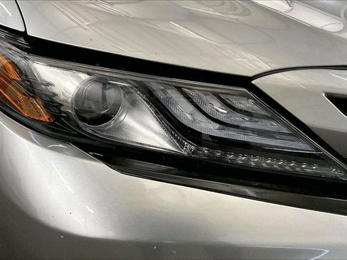 Used 2023 Toyota Camry XSE image 27