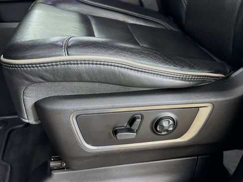 Used 2019 RAM 1500 Limited AWD/4WD image 24