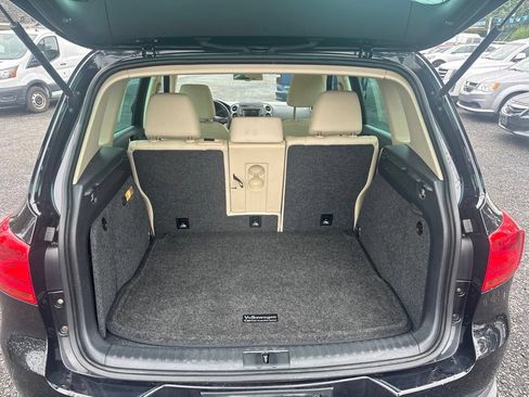Used 2017 Volkswagen Tiguan Wolfsburg Edition AWD/4WD image 39