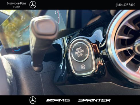 Certified 2022 Mercedes-Benz GLA 250 4MATIC w/ Premium Package Lite image 32