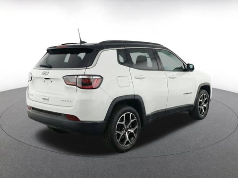 Used 2025 Jeep Compass Limited AWD/4WD image 10