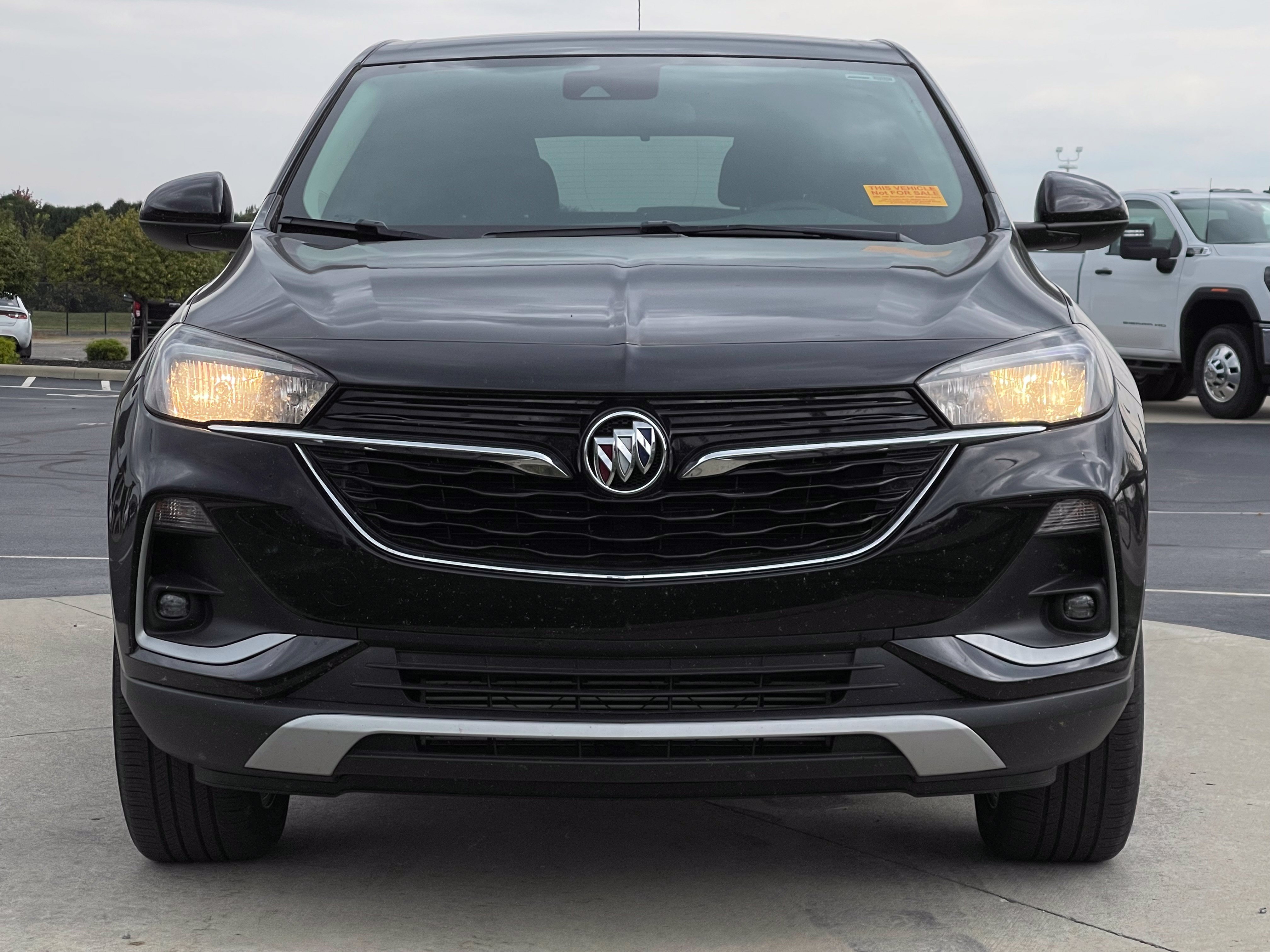 Used 2023 Buick Encore GX Preferred w/ Cold Weather Comfort Package AWD/4WD image 2