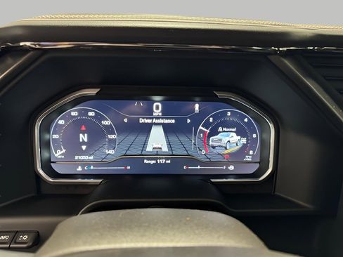 Used 2023 GMC Sierra 1500 AT4X image 9