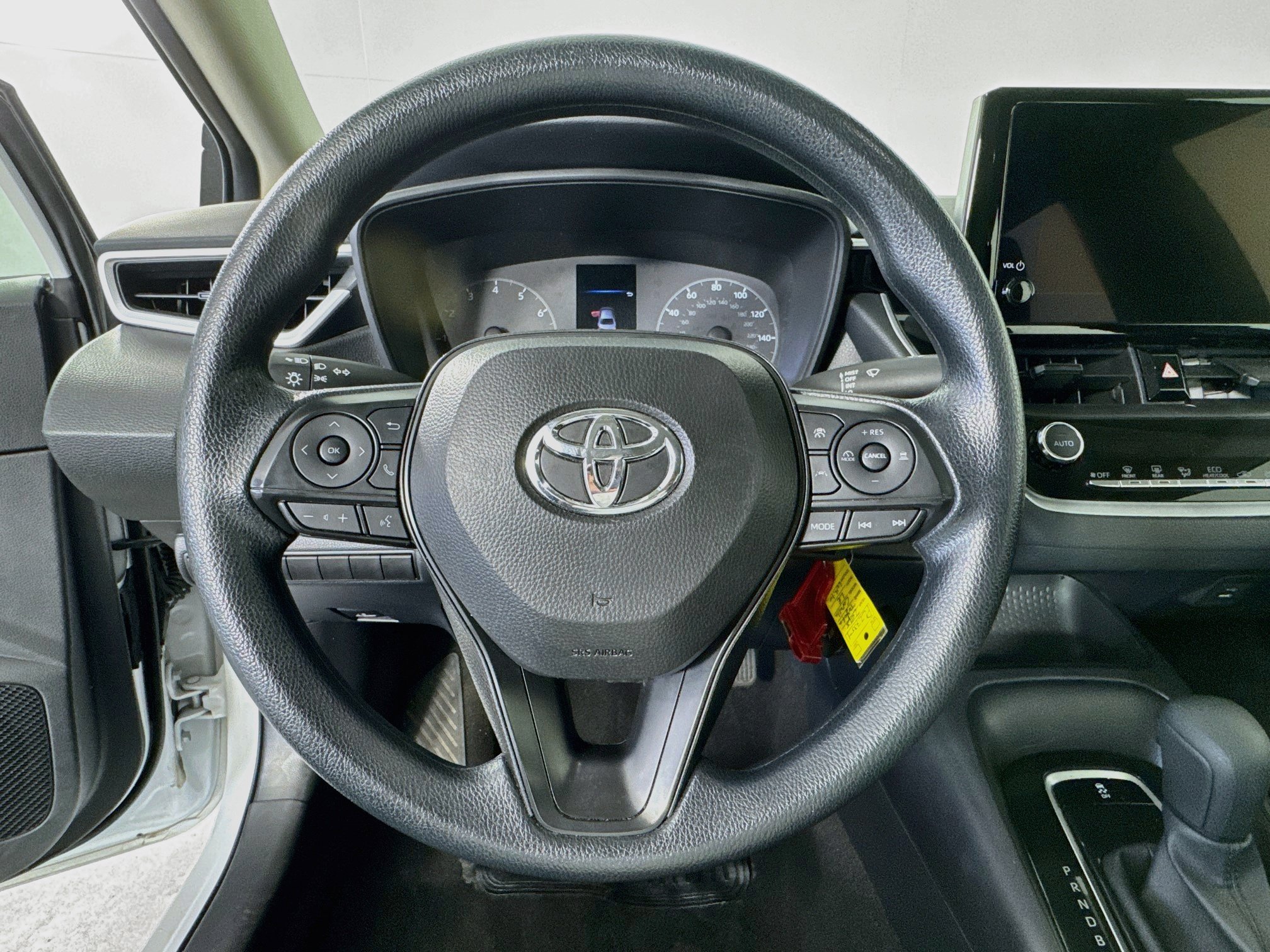 Certified 2025 Toyota Corolla LE FWD image 11