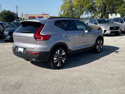 New 2026 Volvo XC40 B5 Ultra w/ Climate Package image 5