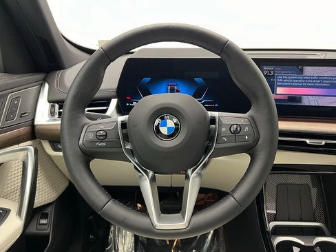 Used 2026 BMW X1 xDrive28i w/ Technology Package AWD/4WD image 16