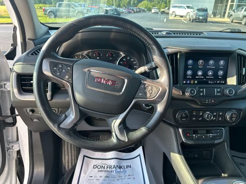 Used 2022 GMC Terrain AT4 AWD/4WD image 16