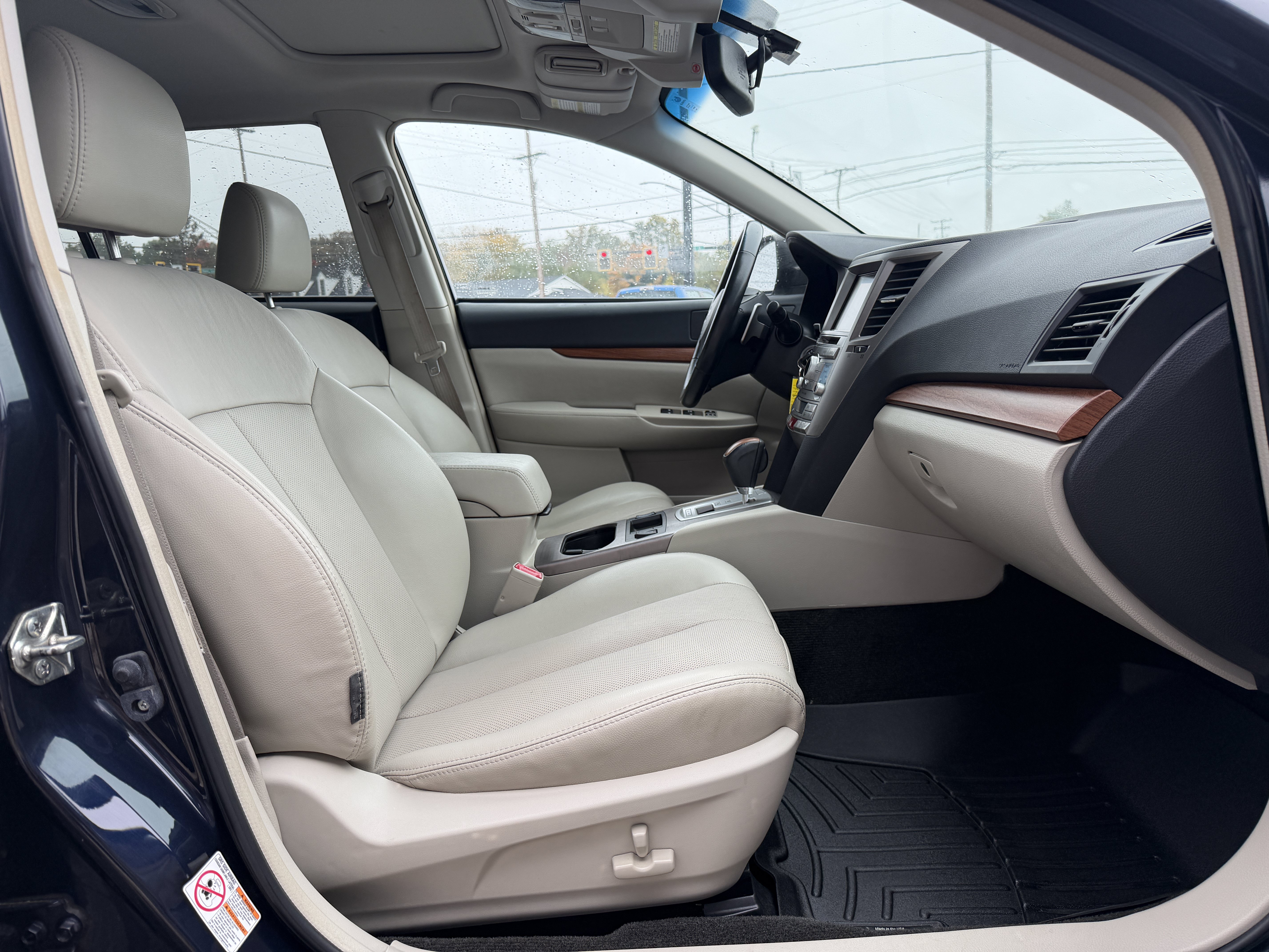 Used 2013 Subaru Outback 2.5i Limited AWD/4WD image 12