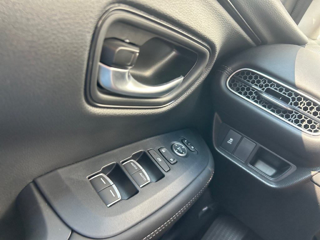 New 2027 Honda HR-V EX-L image 18