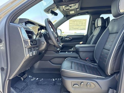 New 2026 GMC Yukon XL AT4 Ultimate w/ LPO, Floor Liner Package AWD/4WD image 20