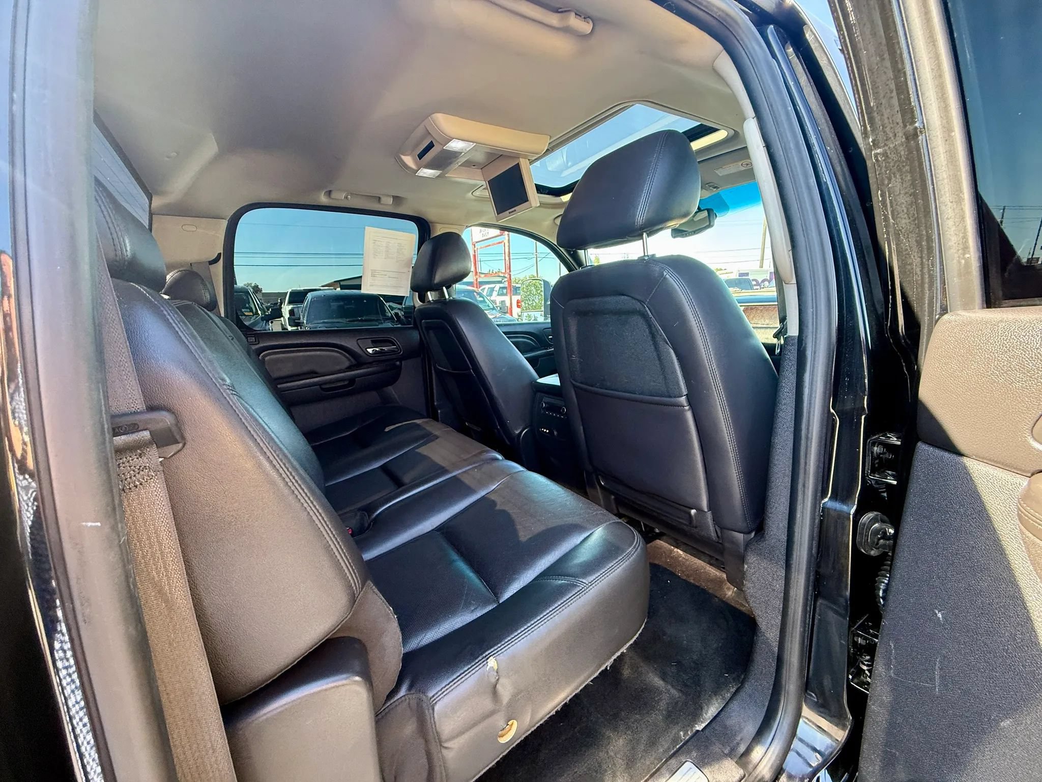 Used 2011 GMC Sierra 2500 Denali AWD/4WD image 15