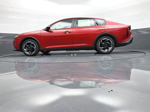 New 2025 Kia K4 EX image 32