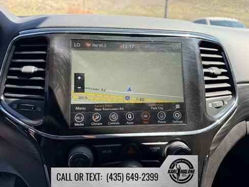 Used 2021 Jeep Grand Cherokee Laredo X AWD/4WD image 20
