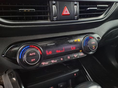 Used 2024 Kia Forte GT w/ GT2 Package FWD image 8
