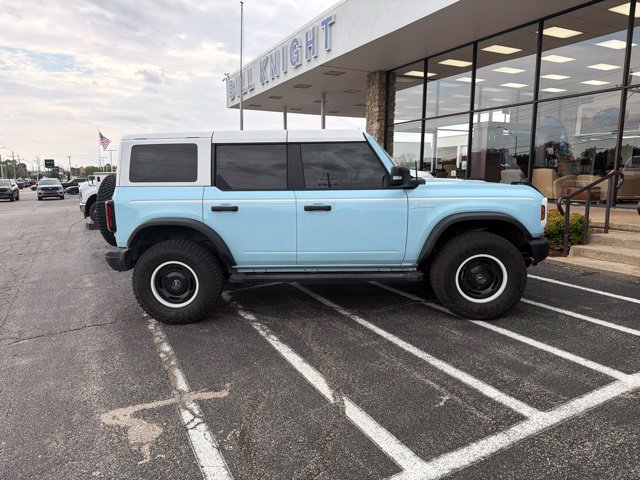 Used 2023 Ford Bronco Heritage Edition AWD/4WD image 3
