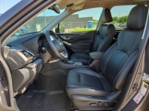 Used 2020 Subaru Forester Limited w/ Popular Package #3 AWD/4WD image 10