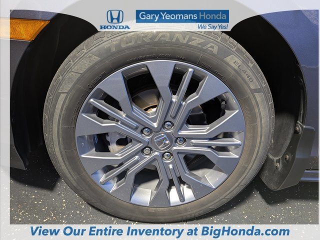Certified 2025 Honda Odyssey Touring image 13