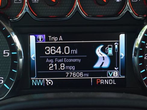 Used 2018 Chevrolet Silverado 1500 LT w/ All Star Edition AWD/4WD image 18
