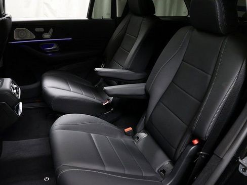 Certified 2026 Mercedes-Benz GLS 450 4MATIC image 12