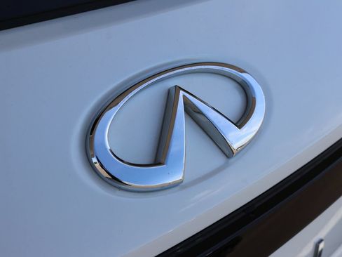Certified 2025 INFINITI QX60 Luxe w/ Vision Package AWD/4WD image 41