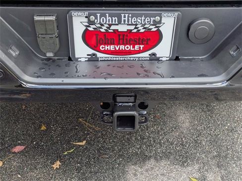 New 2026 Chevrolet Silverado 1500 ZR2 w/ Dark Appearance Package image 32