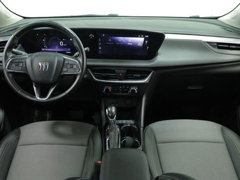 Used 2024 Buick Encore GX Preferred FWD image 11