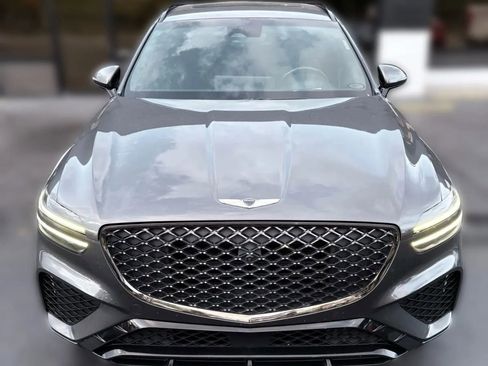 Used 2022 Genesis GV70 3.5T Sport w/ Sport Prestige Package image 9