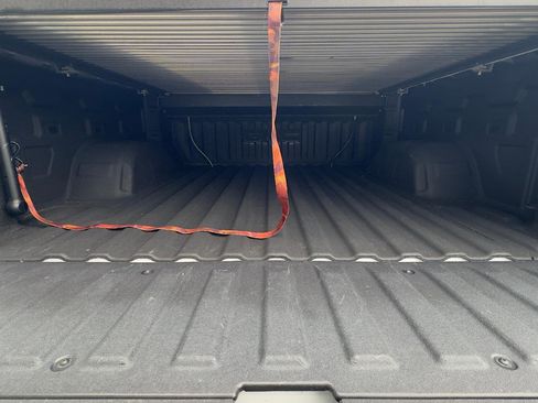 Used 2021 GMC Sierra 1500 SLT image 6