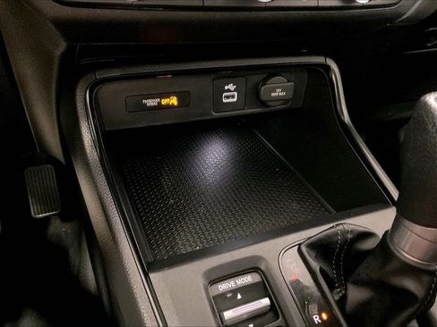 Used 2024 Honda CR-V LX image 26